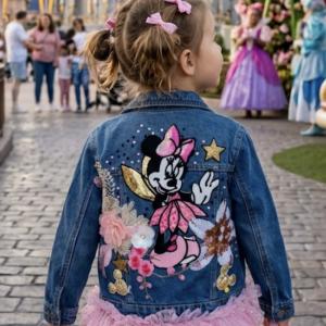 Image Decor mouse fée  “Vestes en Jean Personnalisées & Féeriques pour Enfants – Cadeaux Uniques pour Noël et Anniversaires