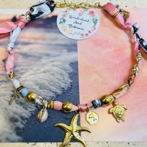 Image Collier rose toile Bijou Potique Fait Main  Collier Unique  Offrir pour Nol ou Anniversaire