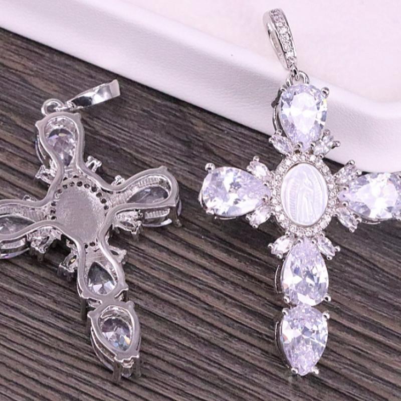 collier croix de strass 