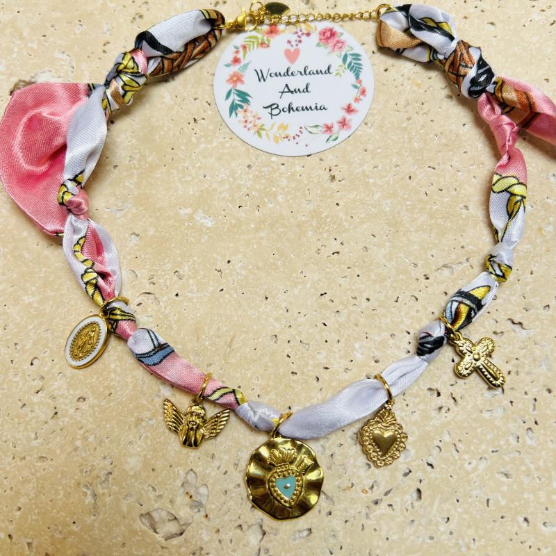 Collier Cœur Sacré 
