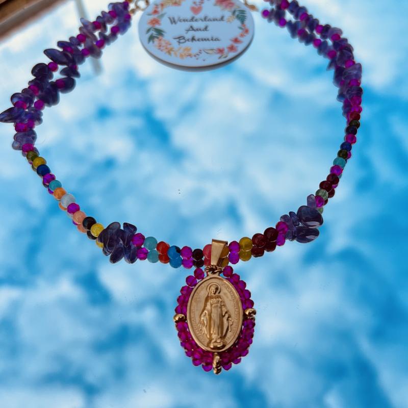 collier model unique madone améthyste 