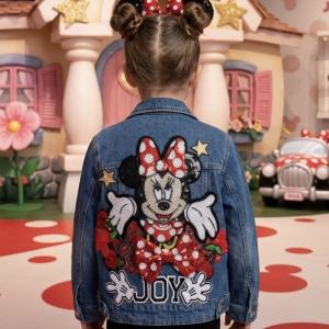 Image decor mouse noeud strass  “Vestes en Jean Personnalisées & Féeriques pour Enfants – Cadeaux Uniques pour Noël et Anniversaires