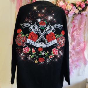 Image décor guns n roses sur cardigan noir